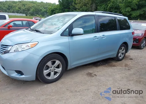 2017 Toyota Sienna Le 8 Passenger from USA, damaged, VIN 5TDKZ3DC5HS831376